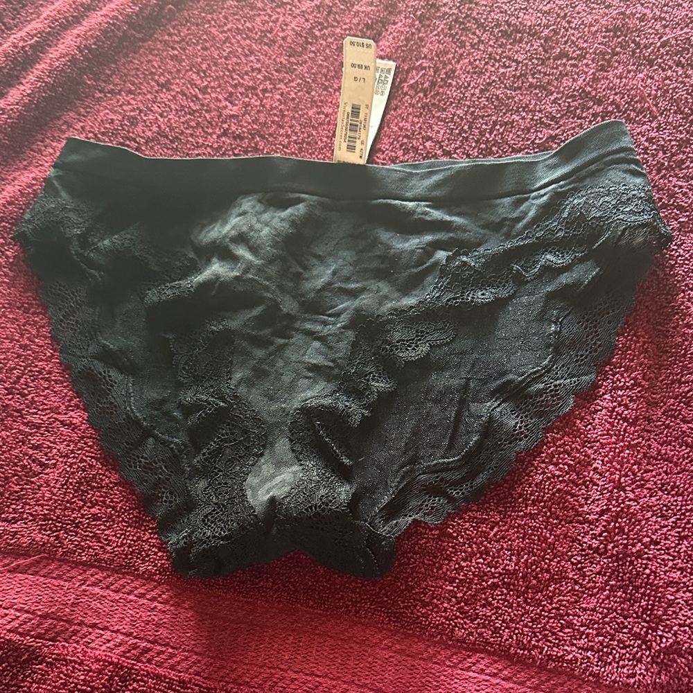 Victoria's Secret Black Lace Hipster Panty